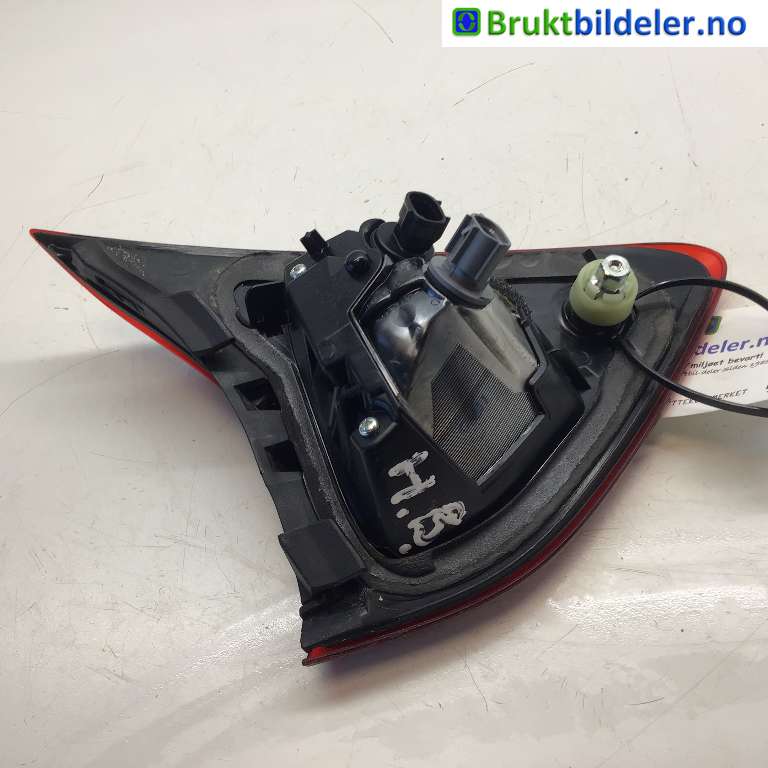 Baklykt høyre indre til Mazda CX-5 2012-2017 (Type I)  (MAZDA|KD53-51-3F0C|)