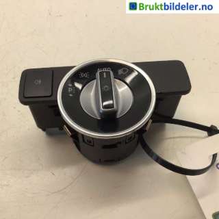 Bryter lys til Mercedes C-Klasse,  (W204) (MERCEDES|A 212 905 05 51|10091531)