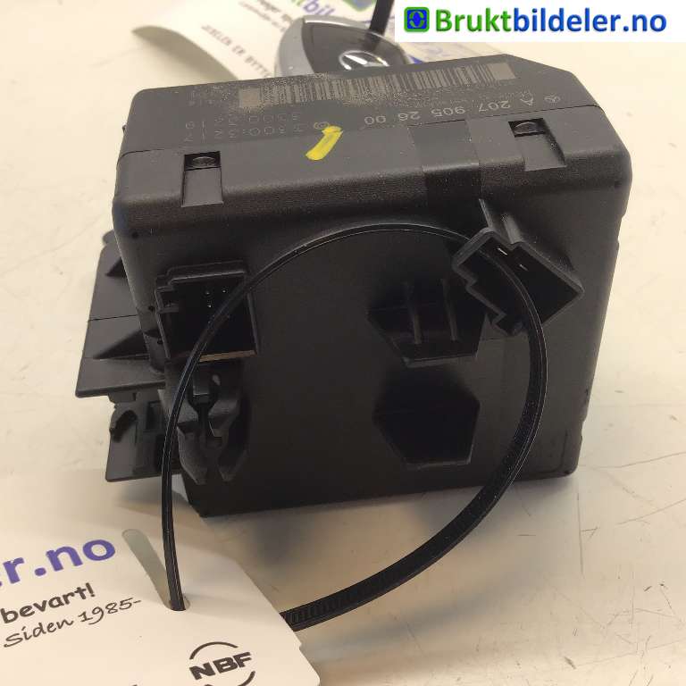 Tenningslås til Mercedes C-Klasse 2011-2014 (Fase 2) (W204) (W204) (MERCEDES|A 207 905 26 00|3300.3217|)