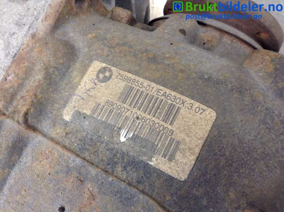 Kardang klokke bak til BMW 1-Serie 2004-2011 (E81/E82/E87/E88) (E81/E82/E87/E88) (BMW|7598855-01|EA630X|)