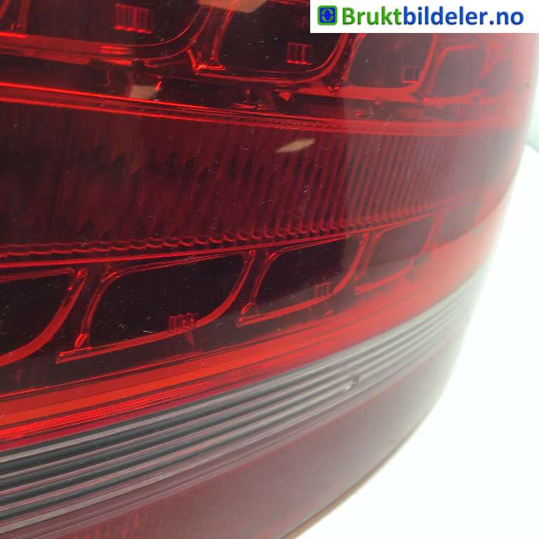 Baklykt høyre til Audi A5 2007-2016 (Type I)  (AUDI|8T8 945 096 D|)