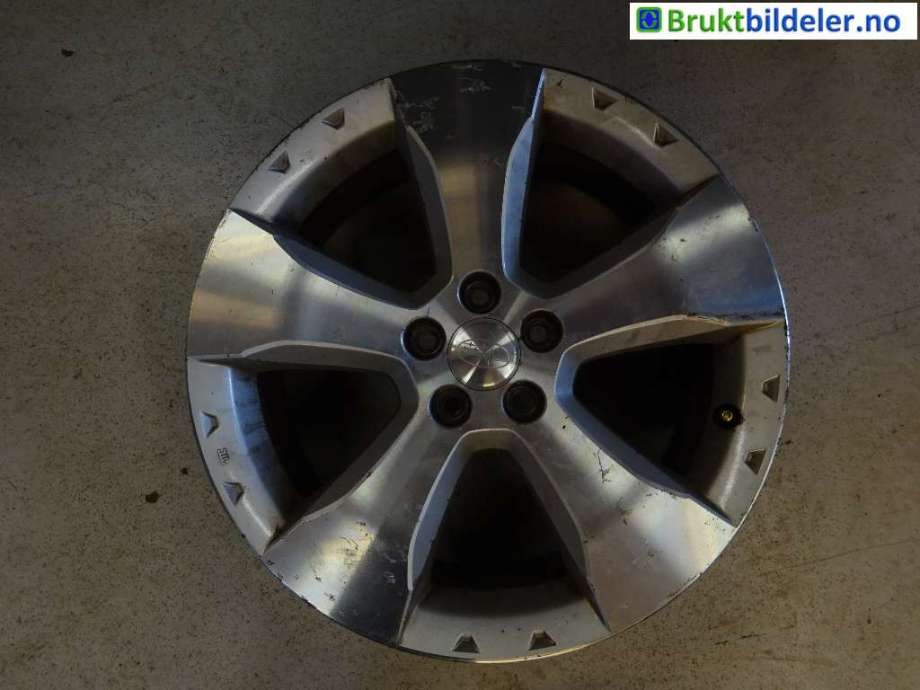 Felgsett aluminium til Subaru Forester 2008-2013 (Type III)  (SUBARU||7JX17 ET48 5X100)