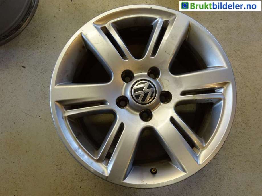 Felgsett aluminium til VW Amarok 2010-2016 (Type I, Fase 1)  (VOLKSWAGEN||8JX17 ET49 5X120|2H0 601 025 D)