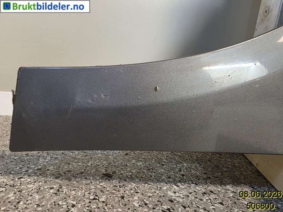 Skjerm høyre foran til Mercedes B-Klasse 2011-2018 (W246) (W246) (MERCEDES|A 242 880 02 18|)