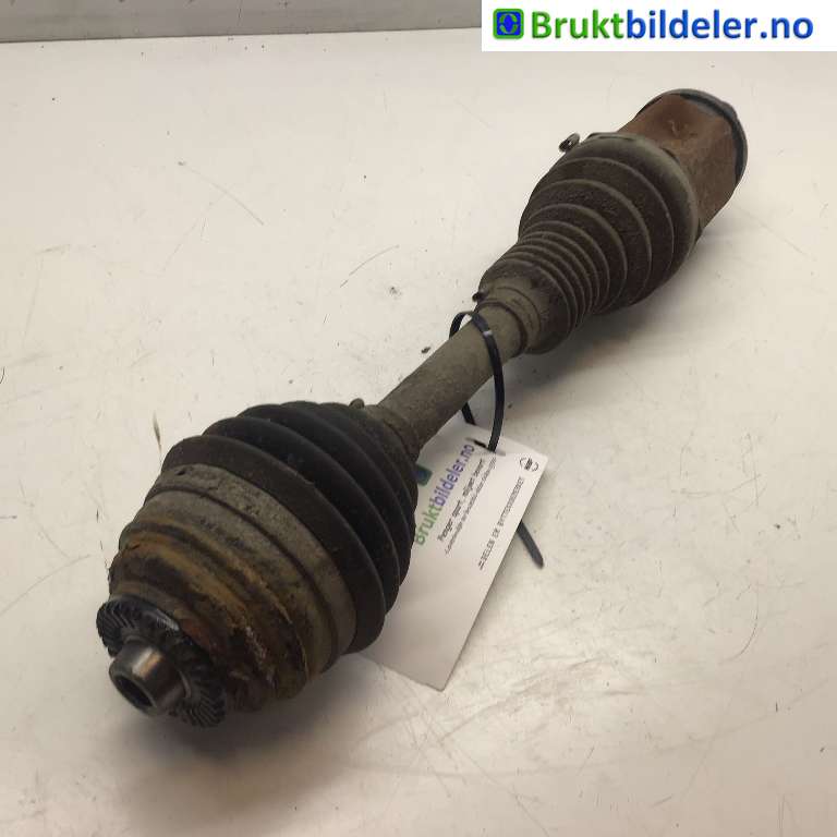 Drivaksel venstre foran til BMW X1 2009-2015 (E84) (E84) (BMW|7 591 681|)