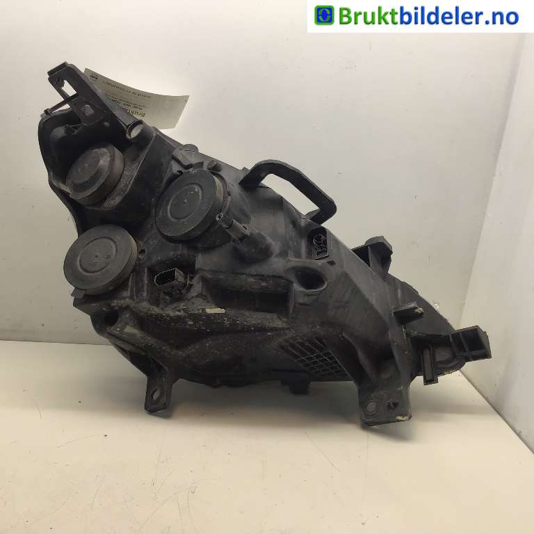Frontlykt venstre halogen til Peugeot Partner 2008-2015 (Type II, Fase 1)  (PEUGEOT|9682828280|89318031|)