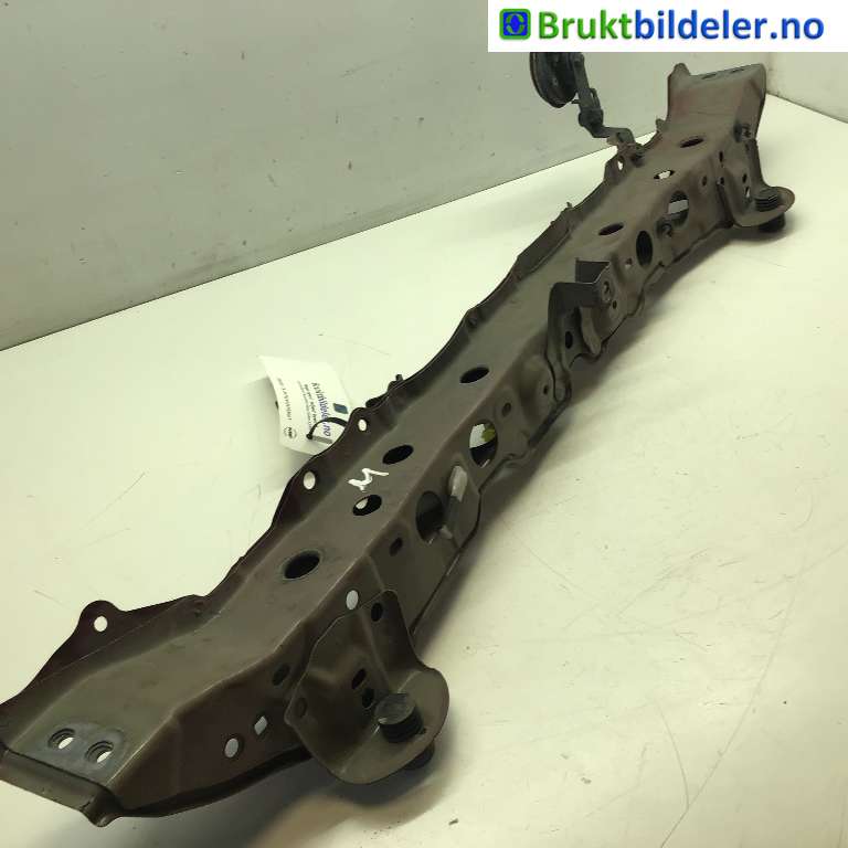 Frontplate øvre til Toyota Yaris 2014-2020 (Type III, Fase 2)  (TOYOTA|532050D905|)