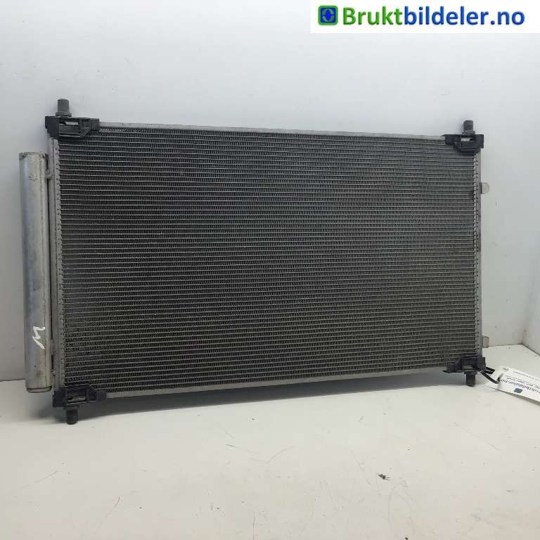 Aircondition radiator til Toyota Yaris, 2014-2020 (Type III, Fase 2)  (TOYOTA|88460-0D420)