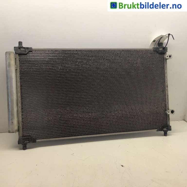 Aircondition radiator til Toyota Yaris 2014-2020 (Type III, Fase 2)  (TOYOTA|88460-0D420|)