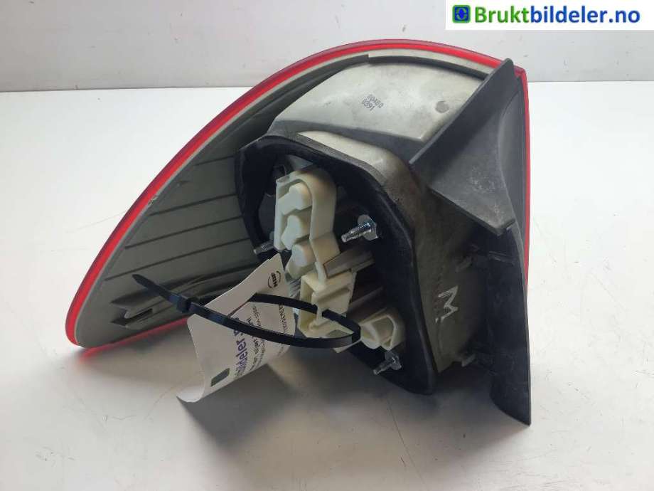 Baklykt høyre til BMW 3-Serie 2005-2011 (E90/E91/E92/E93) (E90/E91/E92/E93) (BMW|63 21 7 289 432|)