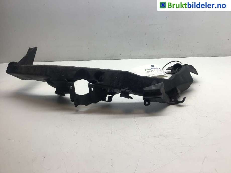 Frontlyktehus til BMW 3-Serie, 2005-2011 (E90/E91/E92/E93) (E90/E91/E92/E93) (BMW|51 64 7 138 401)