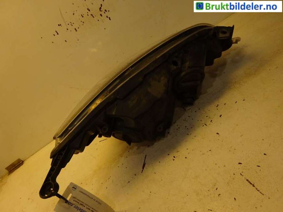 Frontlykt venstre xenon til Opel Astra J 2010-2015  (OPEL|13374517|1ZT 010 012-05|)