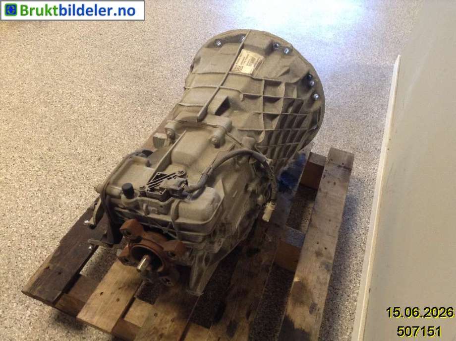 Girkasse manuell 6-trinn til Mercedes Vito 2014-->> (W447) (W447) (MERCEDES|A 906 260 27 02|711.680|)