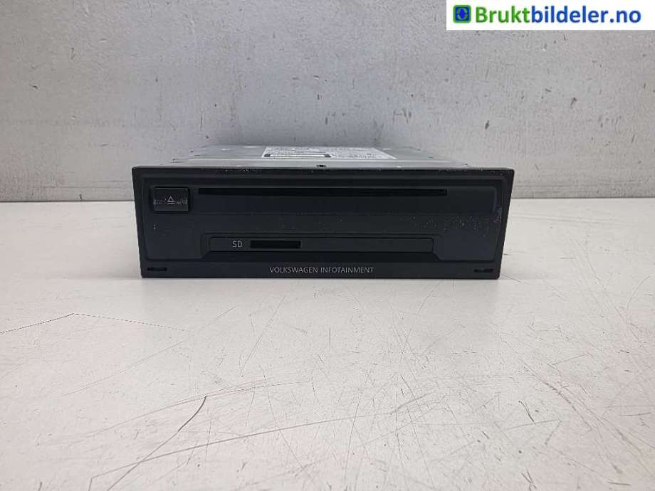 Bilstereo til VW Golf Sportsvan 2014-2018 (VOLKSWAGEN|5G0 035 820 A|)