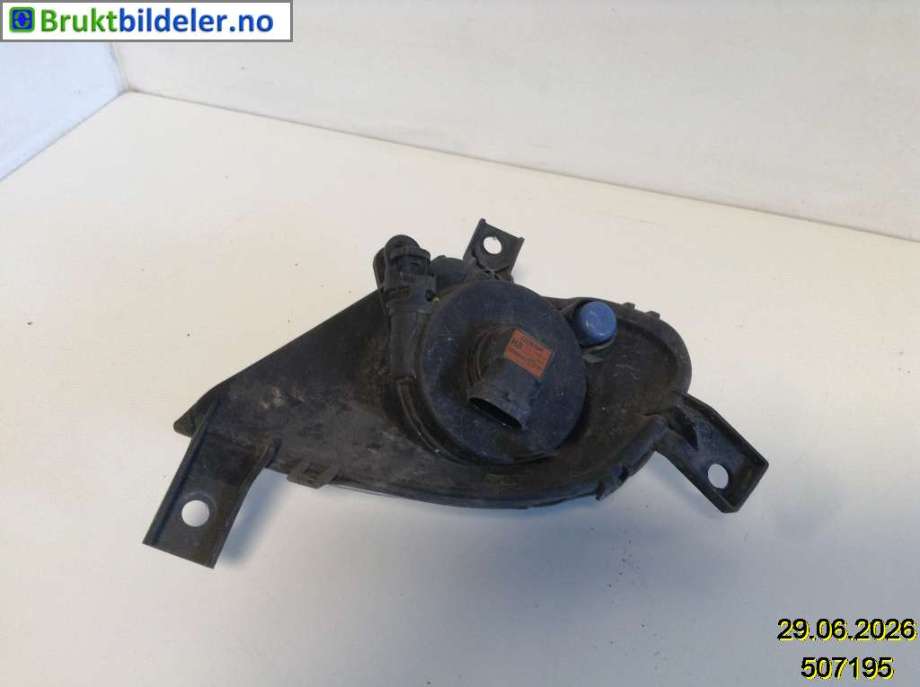 Tåkelykt høyre foran til BMW 3-Serie 2005-2011 (E90/E91/E92/E93) (E90/E91/E92/E93) (BMW|63 17 7 199 894|)