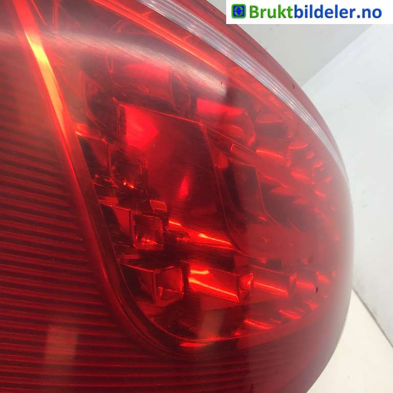 Baklykt venstre til Audi Q5 2008-2012 (Type I, Fase 1)  (AUDI|8R0 945 093 A|)