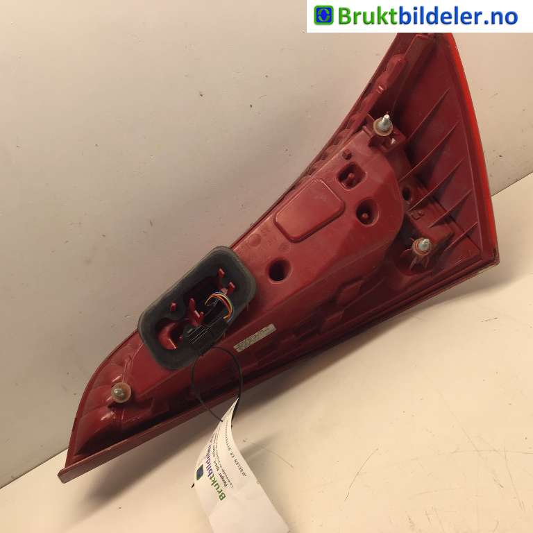 Baklykt venstre til Audi Q5 2008-2012 (Type I, Fase 1)  (AUDI|8R0 945 093 A|)