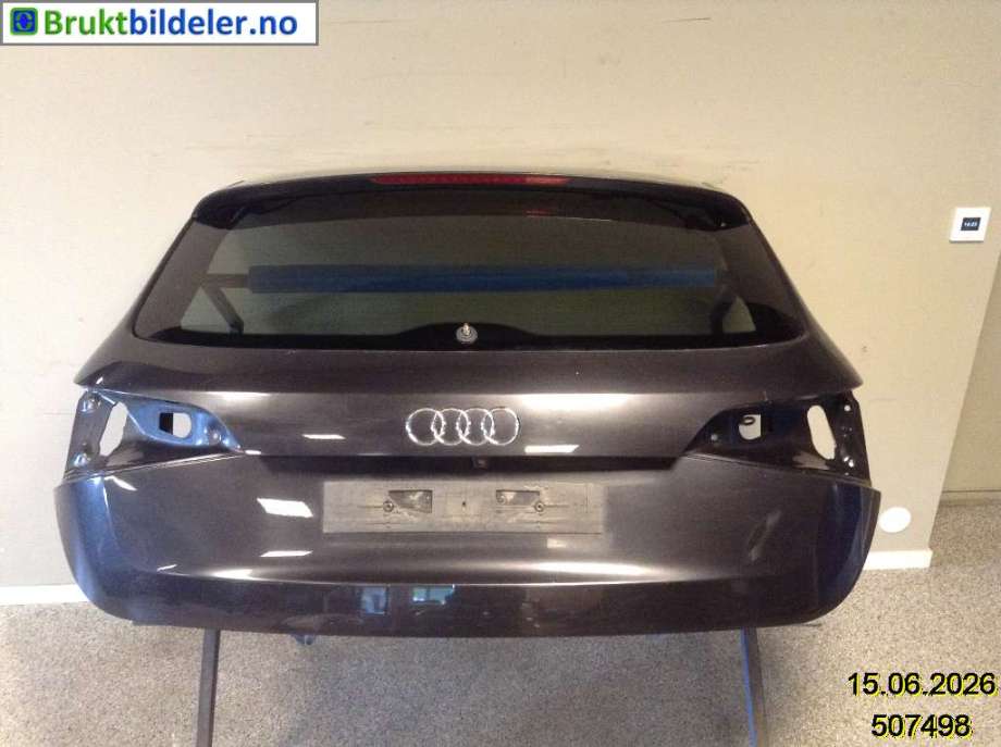Bakluke til Audi Q5, 2008-2012 (Type I, Fase 1)  (AUDI|8R0 827 023 C)