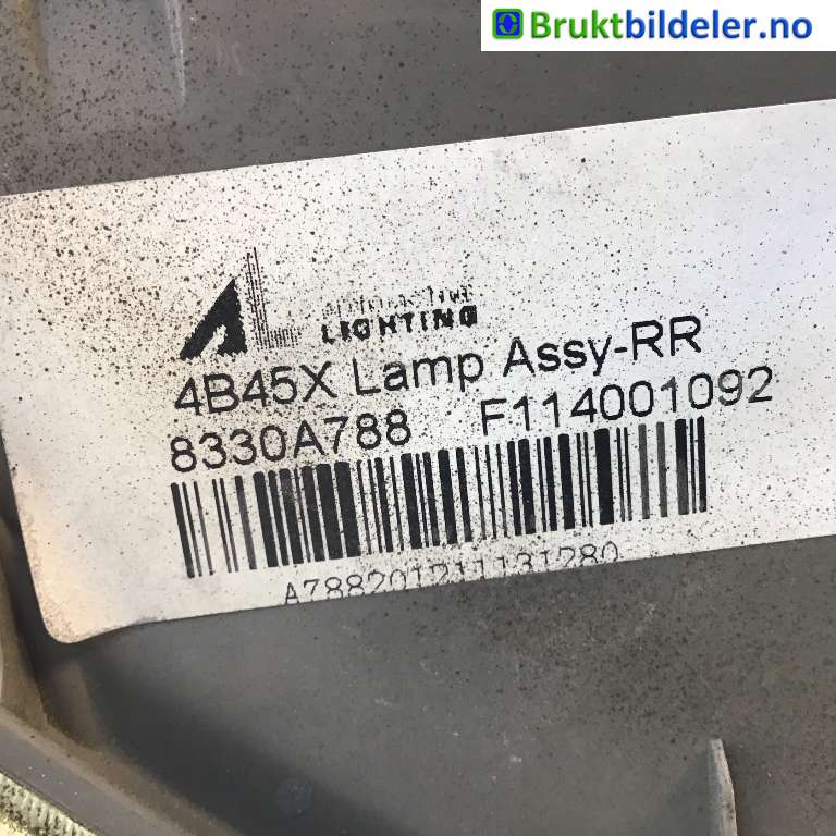 Baklykt høyre til Mitsubishi Outlander 2012-2015 (Type III, Fase 1)  (MITSUBISHI|8330A788|F114001092|)