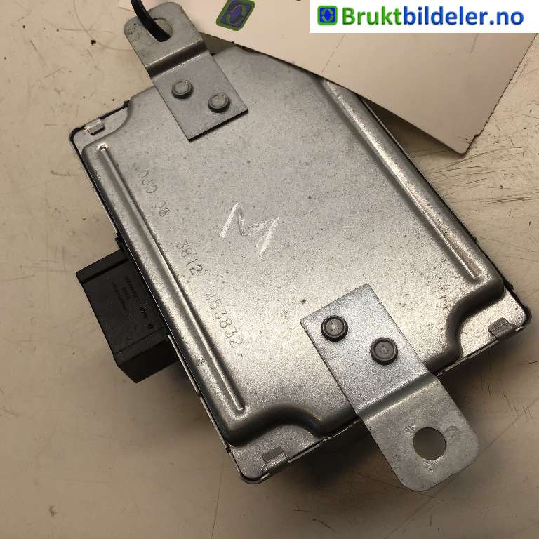 Diverse deler til Mitsubishi Outlander 2012-2015 (Type III, Fase 1)  (MITSUBISHI|8638A053|0 199 DC1 101|)