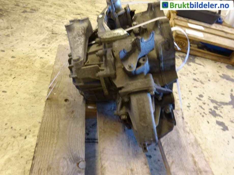 Girkasse manuell 6-trinn til Opel Astra J 2010-2015 (OPEL|55569878|MZ4/M32|----------)