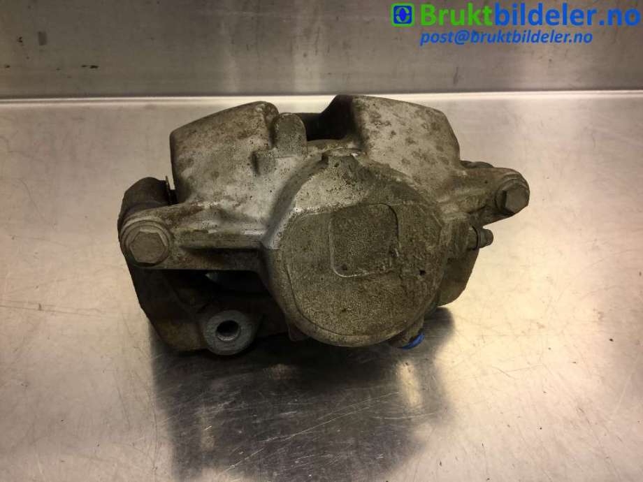 Bremsecaliper venstre foran til Mercedes C-Klasse 2007-2011 (Fase 1) (W204) (W204) (MERCEDES|A 204 421 25 81|)