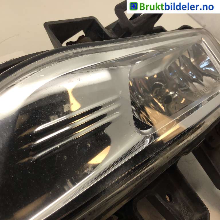 Tåkelykt høyre foran til Nissan Qashqai 2014-2021 (Type II)  (NISSAN|261508995A|)