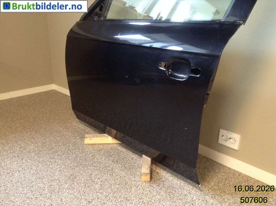 Dør venstre foran til Audi A4 2007-2014 (Type IV) (B8) (B8) (AUDI|8K0 831 051 J|)