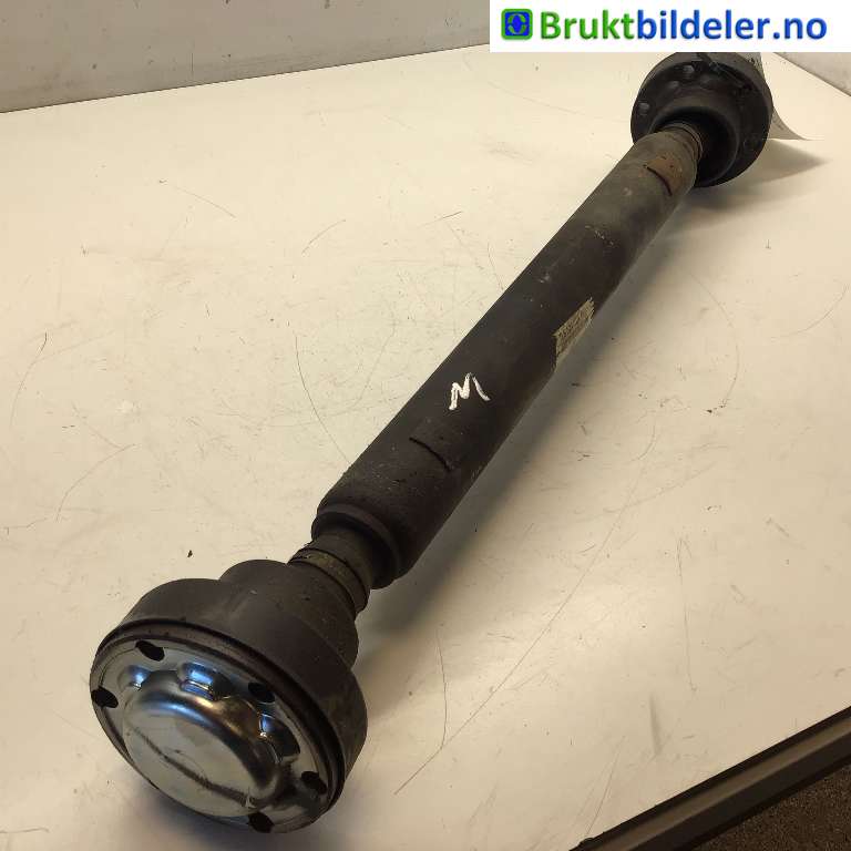Mellomaksel fremre til Audi Q7, 2006-2010 (Type I, Fase 1)  (AUDI|7L6 521 101 F)