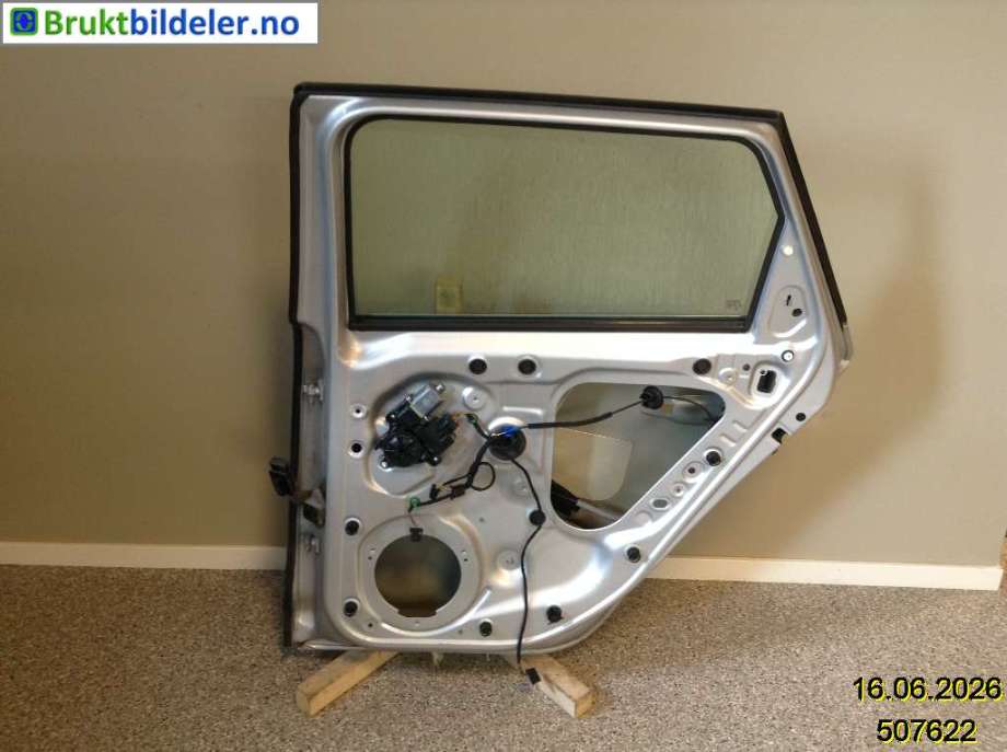 Dør høyre bak til Seat Leon 2013-2020 (Type III)  (5F9 833 056|)
