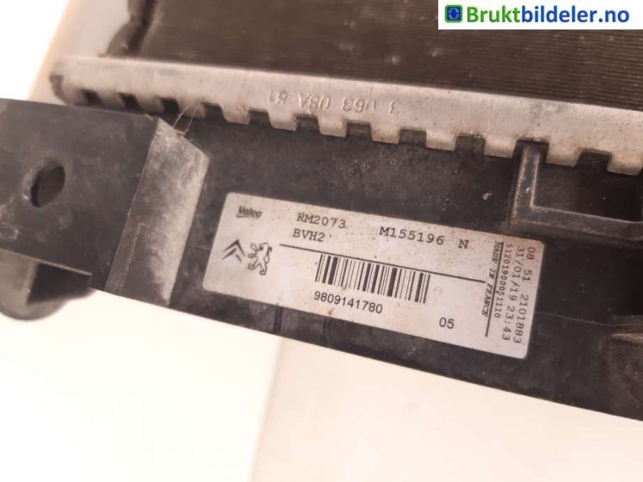 Radiator (manuell gir) til Peugeot Partner 2019-->> (Type III)  (PEUGEOT|9809141780|M155196 N|)