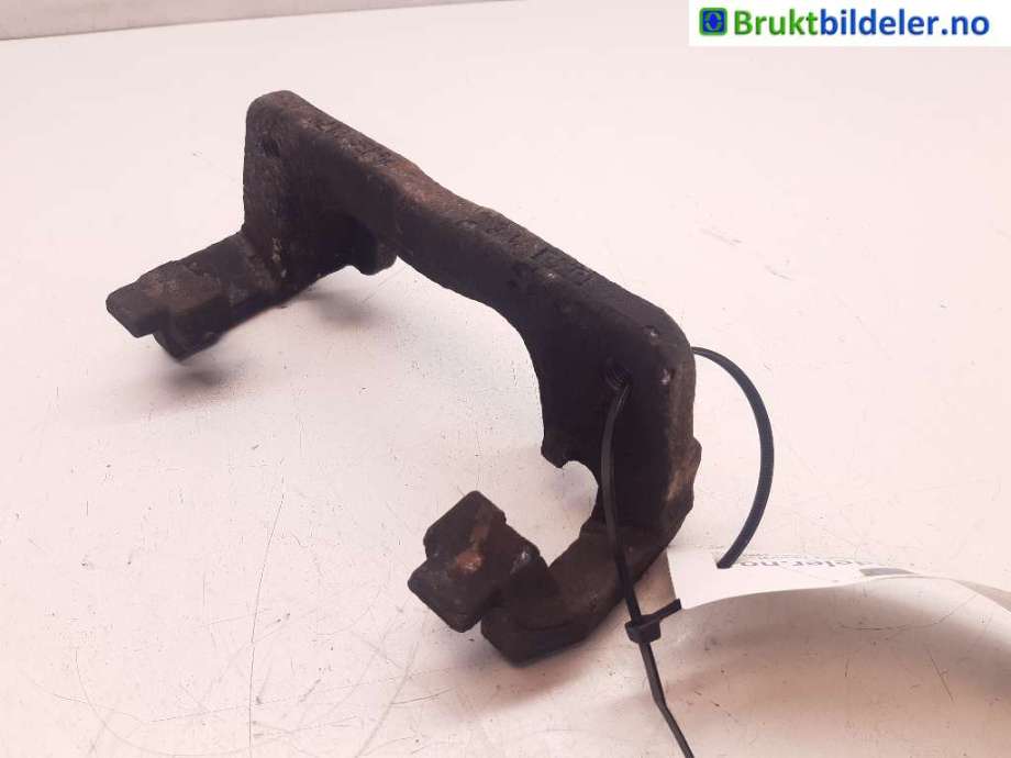 Bremsecaliper brakett til Peugeot Partner, 2019-->> (Type III)  (PEUGEOT|16 231 622 80)