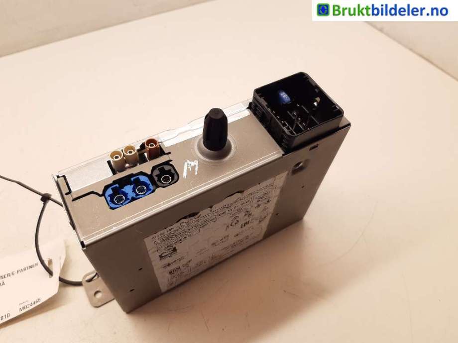 Bilstereo til Peugeot Partner 2019-->> (Type III) (PEUGEOT|9828709480|7 503 900 258|)