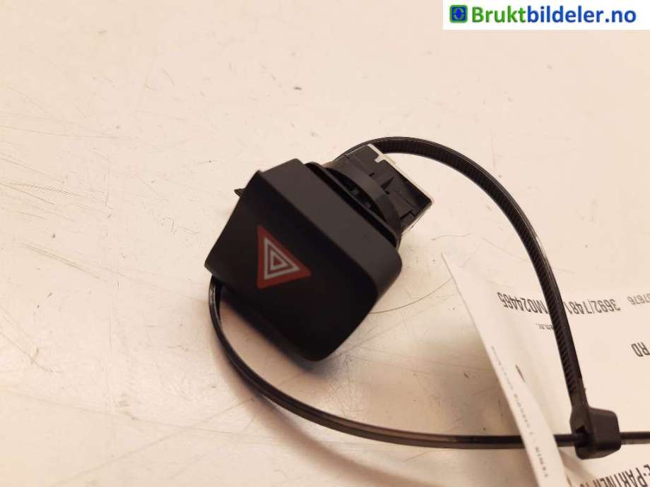 Bryter nødblink til Peugeot Partner, 2019-->> (Type III)  (PEUGEOT|9817043077)