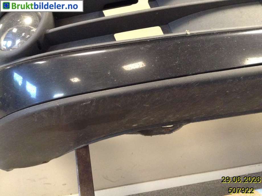 Støtfanger foran til VW Touran 2003-2006 (Type I, Fase 1) (1T0 807 217 G||1T0 853 651 AG)