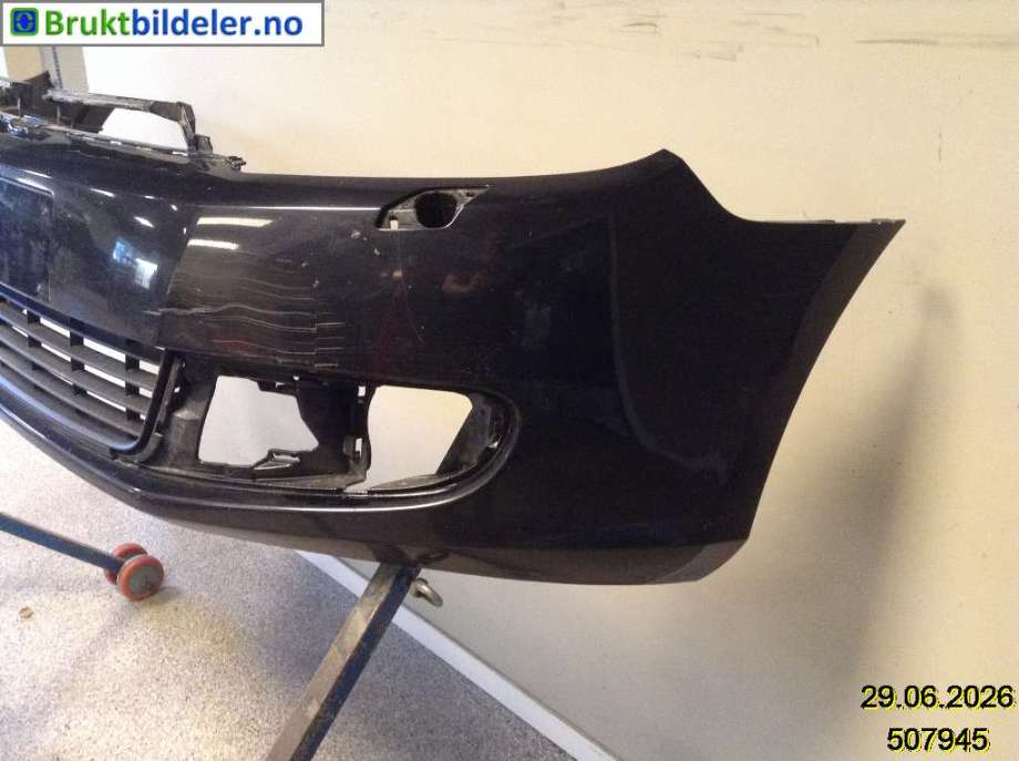 Støtfanger foran til VW Golf VI 2008-2012  (VOLKSWAGEN|5K0 807 217 BS|)