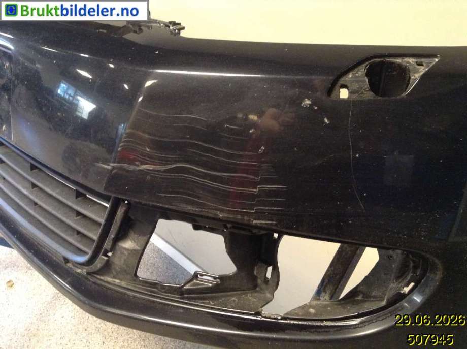 Støtfanger foran til VW Golf VI 2008-2012  (VOLKSWAGEN|5K0 807 217 BS|)