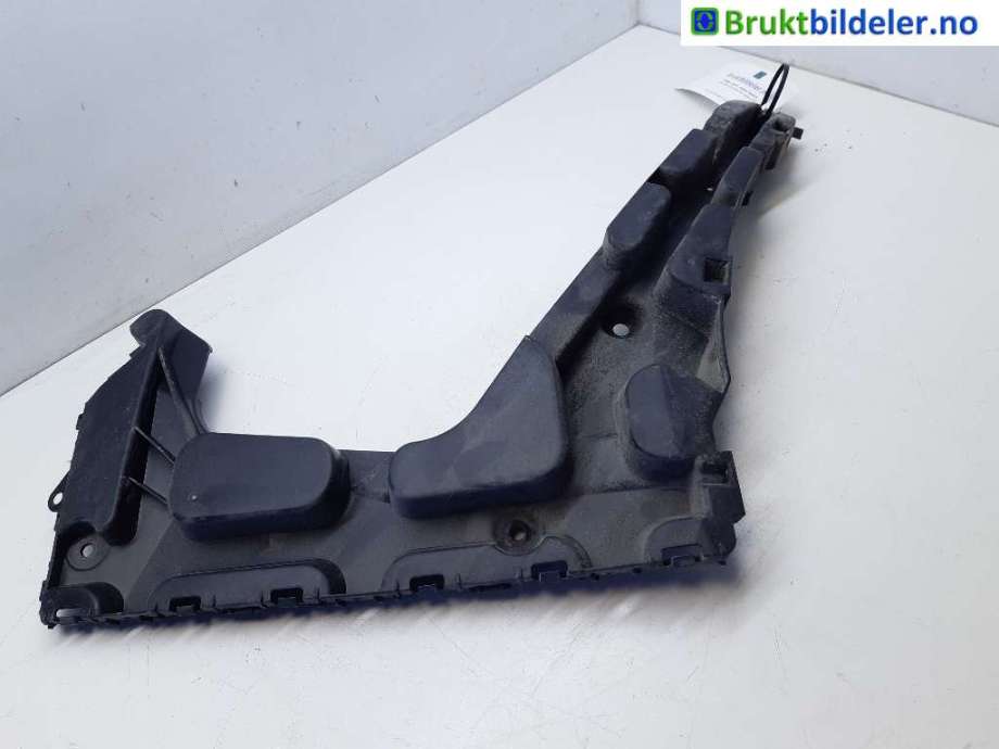 Diverse deler til Seat Leon 2013-2020 (Type III)  (5F9 807 375 B|)
