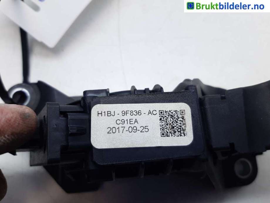 Pedal gass til Ford Fiesta 2017-->> (Type VII)  (FORD|H1BC-9F836-AAC|)
