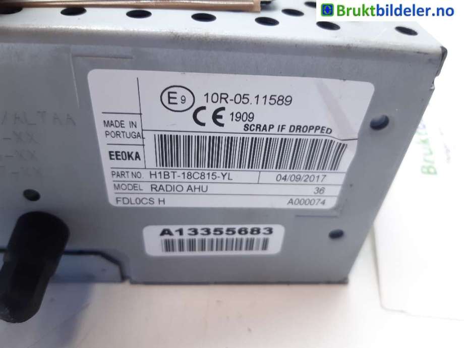 Bilstereo til Ford Fiesta 2017-->> (Type VII)  (FORD|H1BT-18C815-YL|A13355683|)
