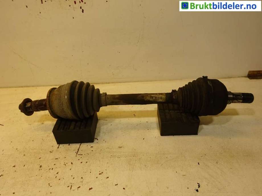 Drivaksel venstre foran til Opel Astra J, 2010-2015  (OPEL|13354382)