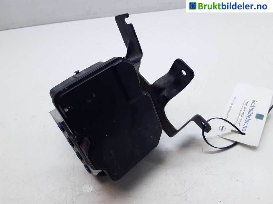 ABS sentral til Isuzu D-Max 2017-2020 (Type II, Fase 2) (ISUZU|8-98310-504|)