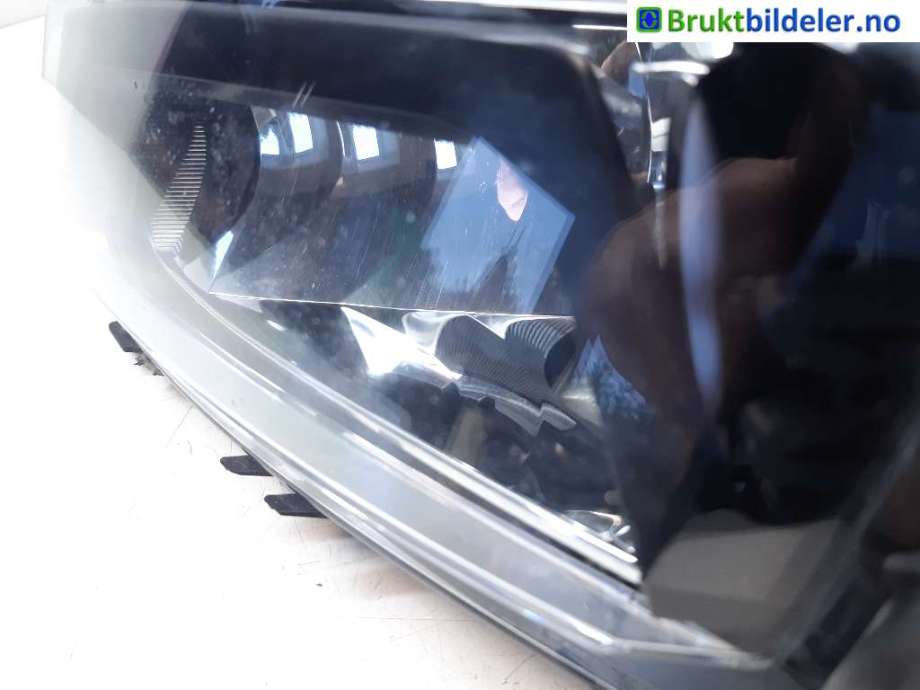 Tåkelykt venstre foran til VW Transporter / Caravelle 2019-->> (T6.1) (T6.1) (VOLKSWAGEN|7LA 941 662 A|90158358A|)