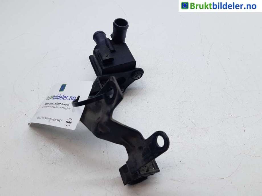 Sirkulasjonspumpe til VW Transporter / Caravelle 2019-->> (T6.1) (T6.1) (VOLKSWAGEN|5Q0 965 561 B|)
