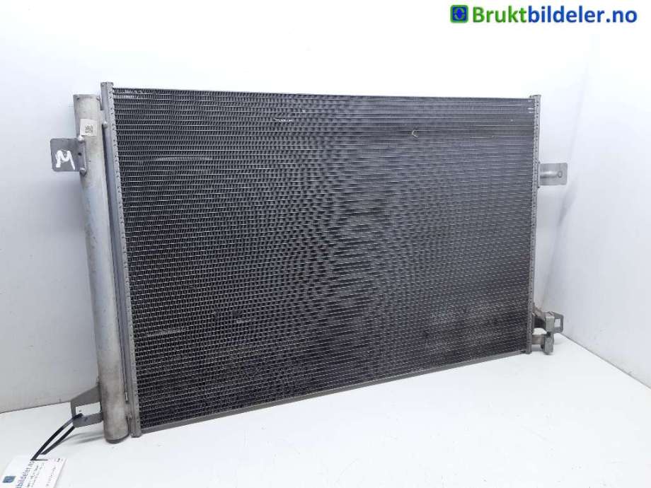 Aircondition radiator til VW Transporter / Caravelle, 2019-->> (T6.1) (T6.1) (VOLKSWAGEN|7E0 820 411 F)