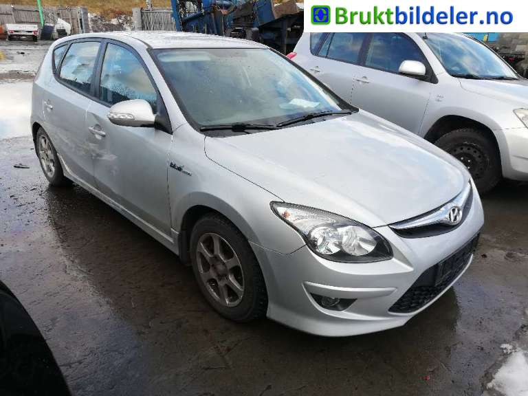 Støtfanger foran til Hyundai i30 2007-2012 (Type I) (HYUNDAI|)
