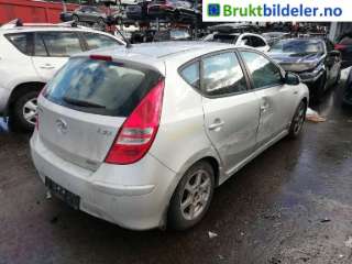 Støtfanger bak til Hyundai i30, 2007-2012 (Type I)  (HYUNDAI|)