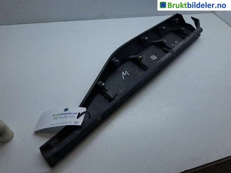 Diverse deler til Toyota bZ4X 2022-->>  (TOYOTA|75078-42070|)