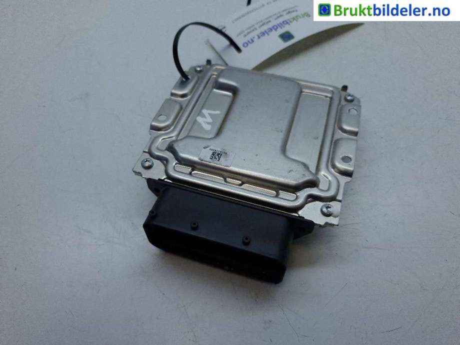 Diverse deler til Mercedes Vito 2014-->> (W447) (W447) (MERCEDES|A 000 900 42 13|0 281 034 117|)