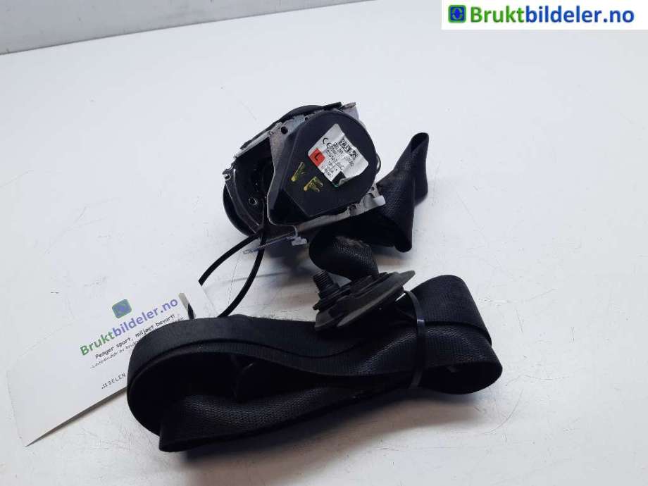Sikkerhetsbelte foran venstre til Mercedes Vito, 2014-->> (W447) (W447) (MERCEDES|A 447 860 36 85)